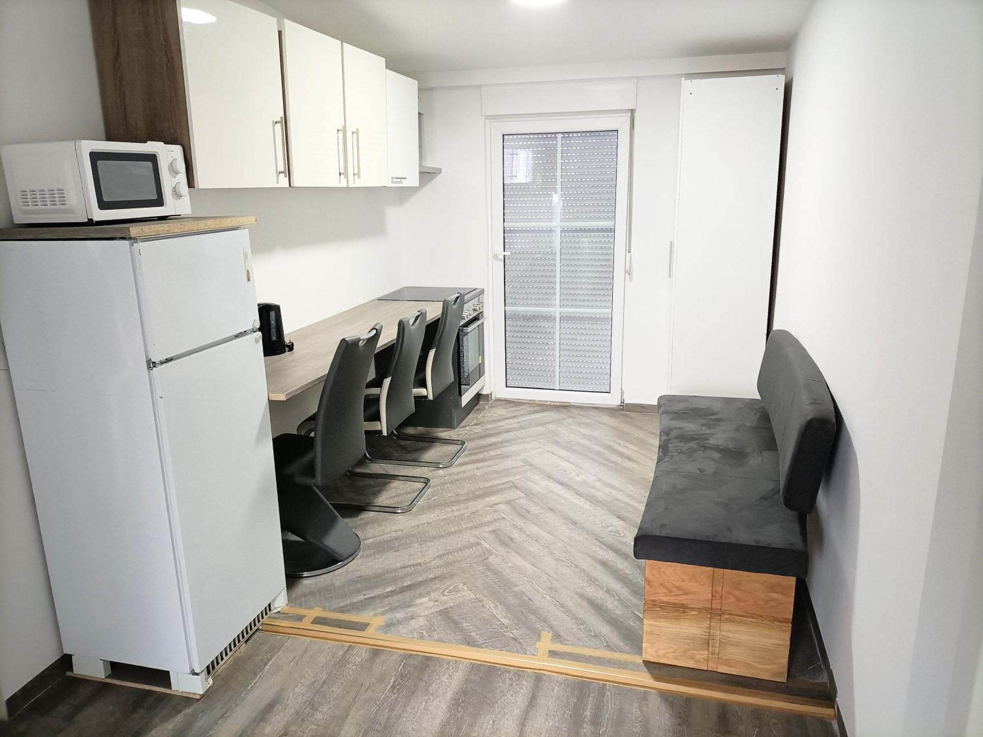 Fmi 9 Accommodation Raunheim Exterior photo