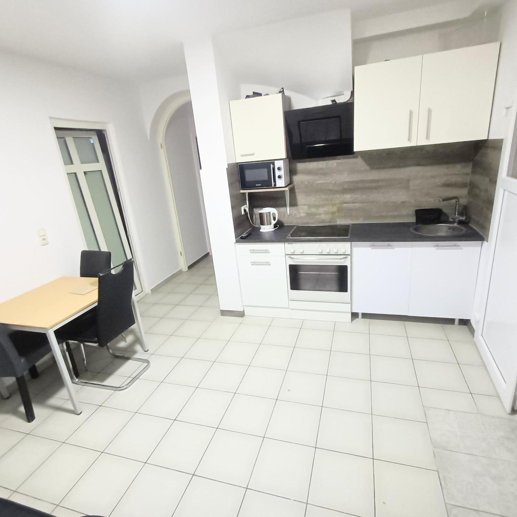 Fmi 9 Accommodation Raunheim Exterior photo
