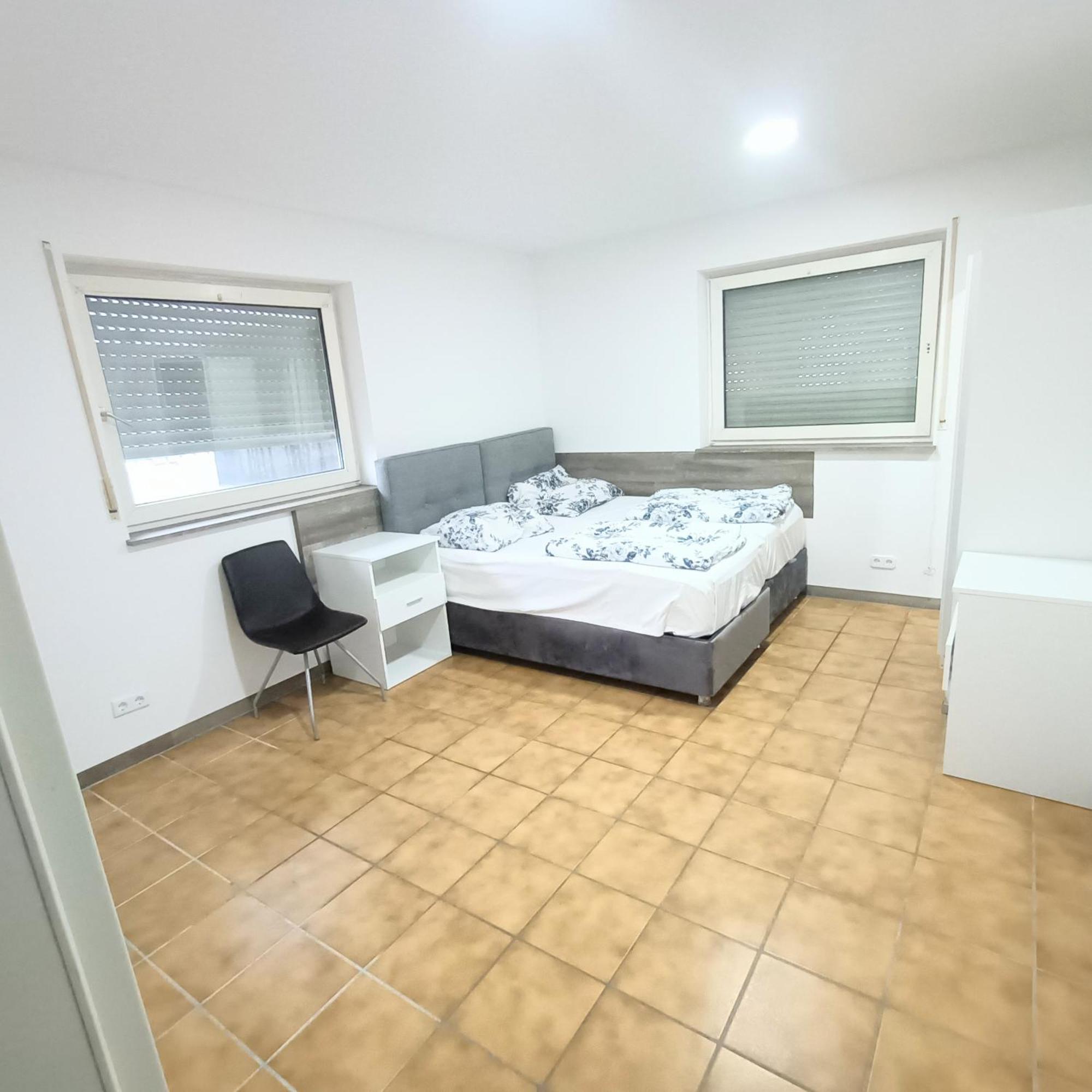 Fmi 9 Accommodation Raunheim Exterior photo
