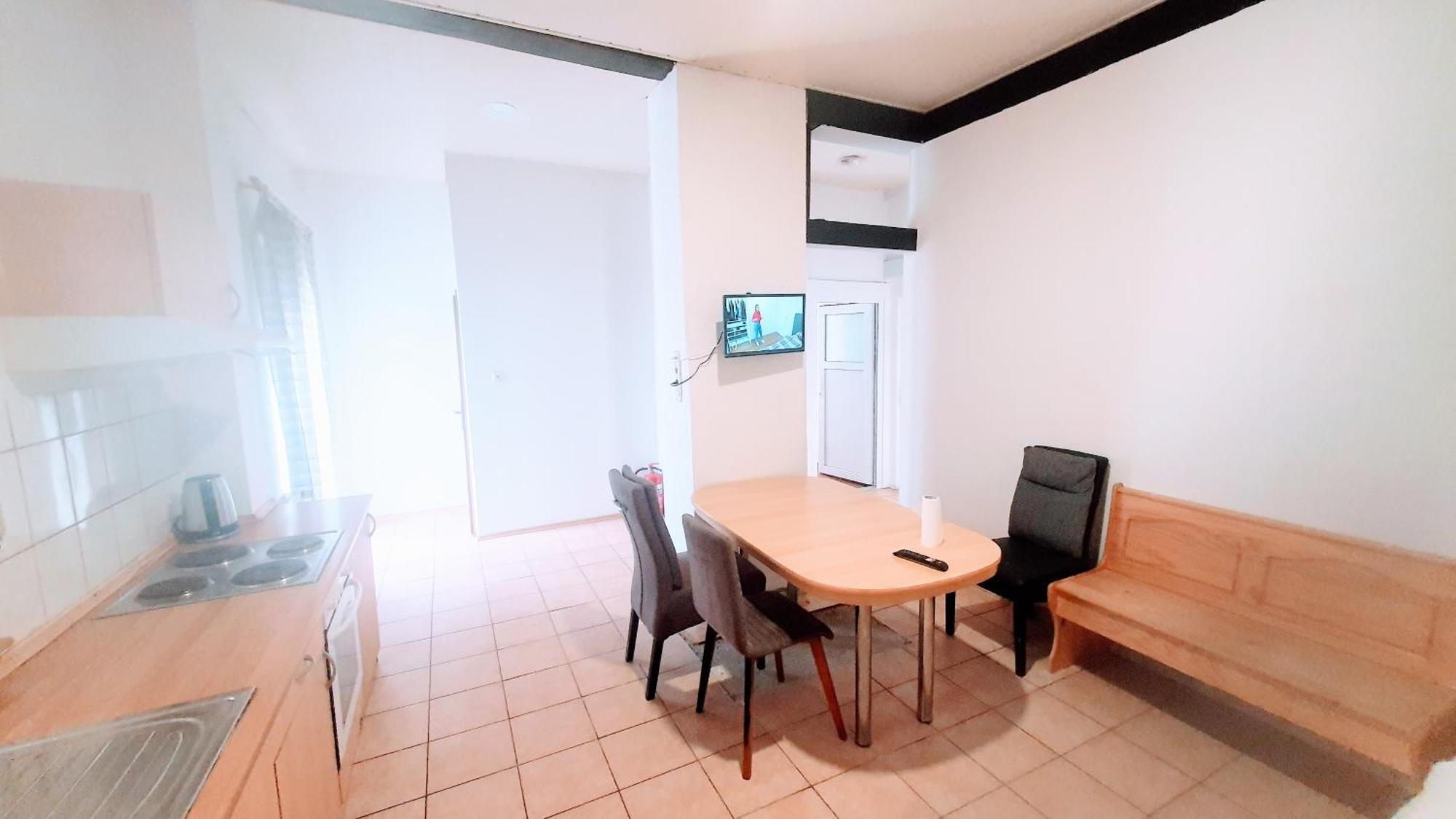 Fmi 9 Accommodation Raunheim Room photo